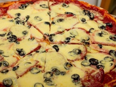 Дрожжевое тесто на пиццу