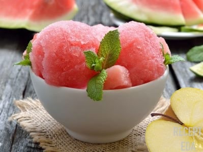 Рецепт фруктового льда из арбуза и яблока