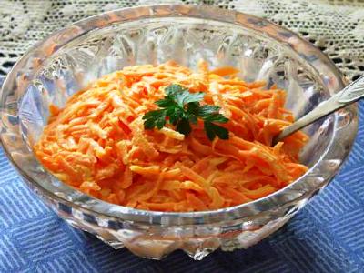 салат из моркови с майонезом и чесноком