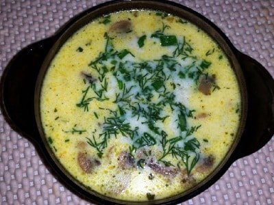 Сырный суп с шампиньонами и мясом