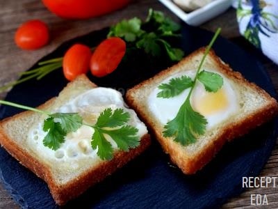 Яичница в хлебе, рецепт